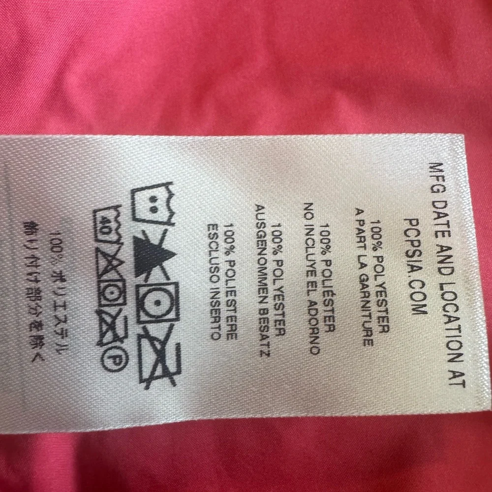 Patagonia Cream and Pink Fleece Vest - Picture 8 of 11